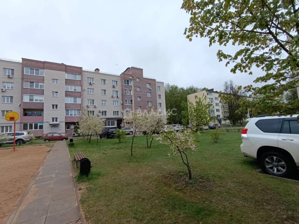 Photo 48
