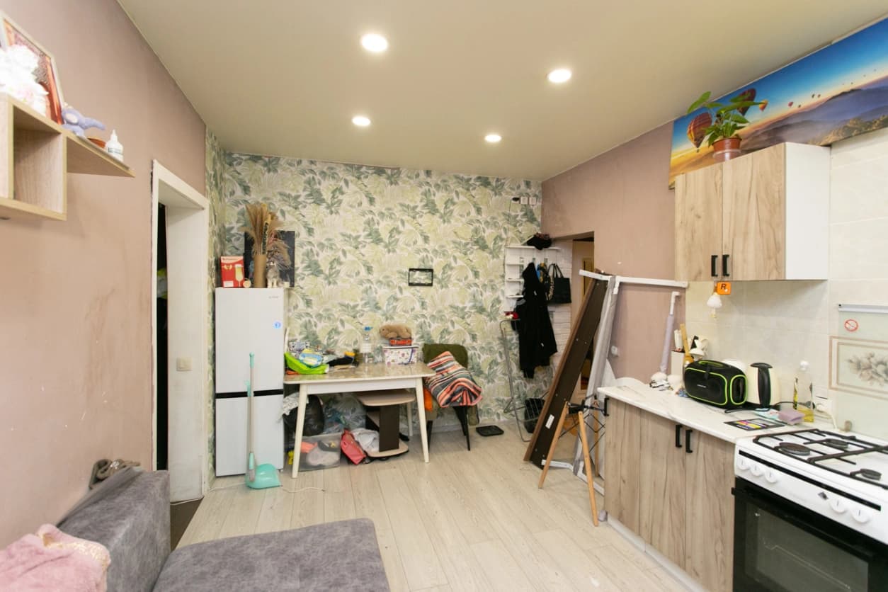 Photo 6