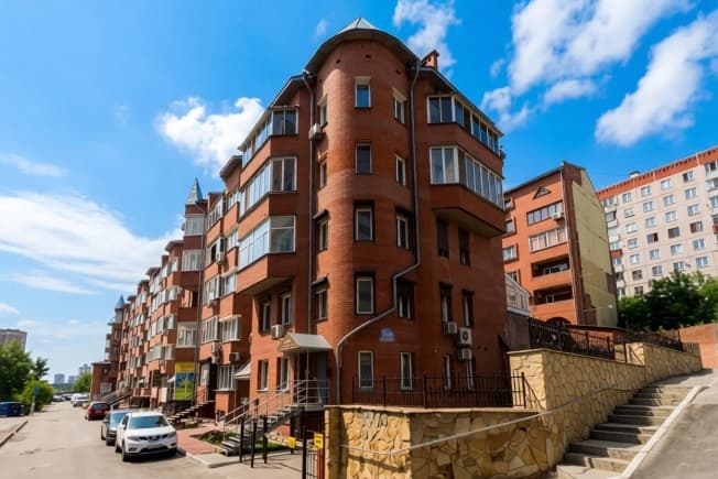 Снять коммерческую недвижимость свободного назначения в Микрорайоне Аэропорт в Новосибирске. Вариант № 2204170, 1, площадь - квм, цена 110000 рублей