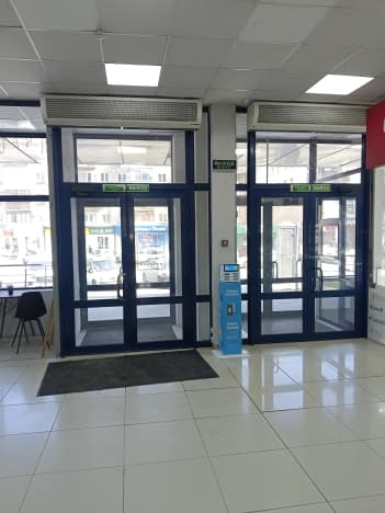 Снять коммерческую недвижимость в Новосибирске. Вариант № 2278013, 1, площадь - квм, цена 400000 рублей
