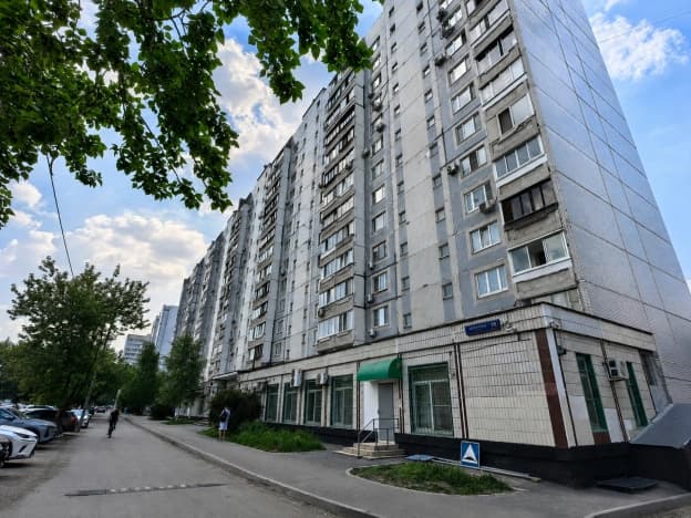 Купить квартиру с ремонтом на вторичке у метро Улица Дмитриевского в Москве. Вариант № 2202623, 1, площадь - квм, цена 45000000 рублей