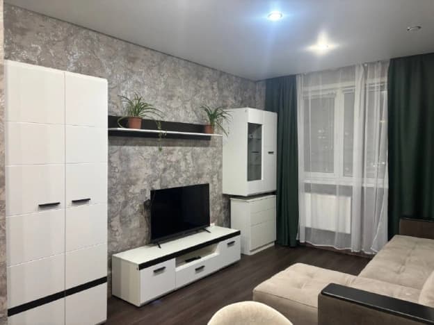 Снять квартиру до 30 тыс рублей в Тюменской области. Вариант № 1992614, 0, площадь - квм, цена 30000 рублей