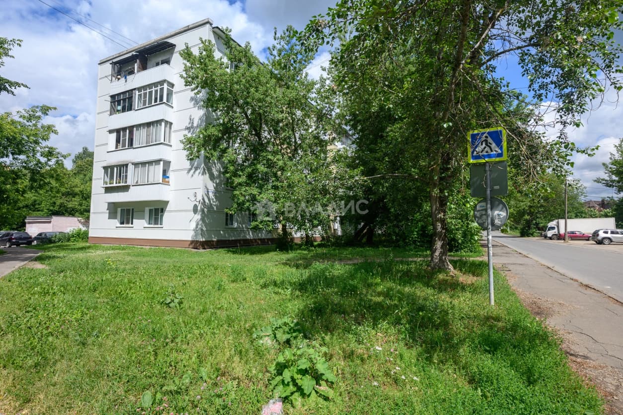 Photo 33