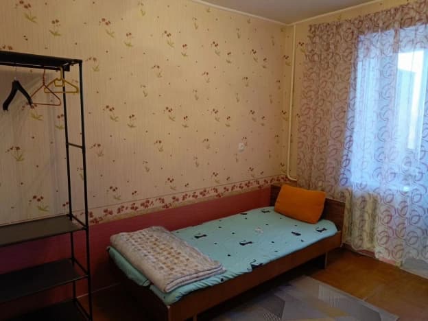 Снять трехкомнатную квартиру в Тобольске. Вариант № 1332842, 1, площадь - квм, цена 40000 рублей