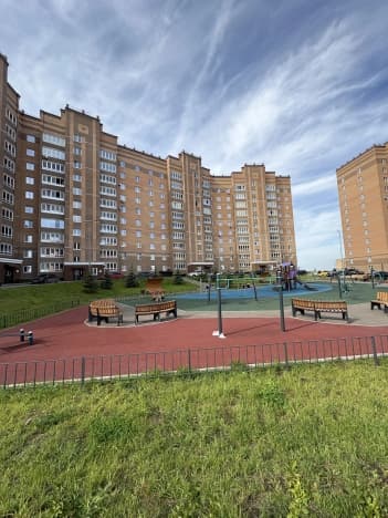 Купить квартиру с ремонтом в Микрорайоне 33-й, Октябрьский в Октябрьском. Вариант № 2351166, 1, площадь - квм, цена 6200000 рублей