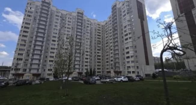 Купить двухкомнатную квартиру на вторичке у метро Арбатская в Москве. Вариант № 2168052, 0, площадь - квм, цена 10700000 рублей
