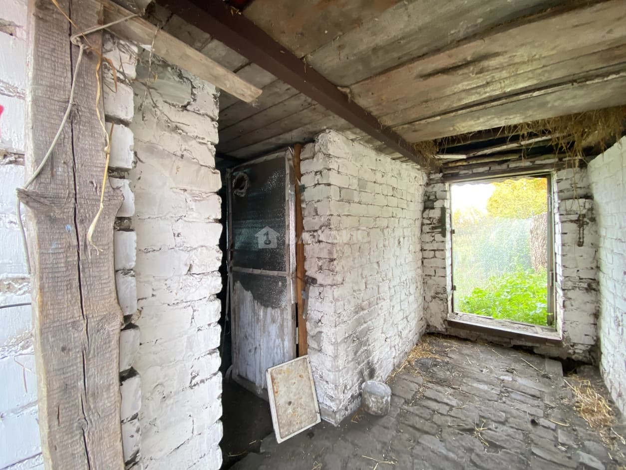 Photo 25