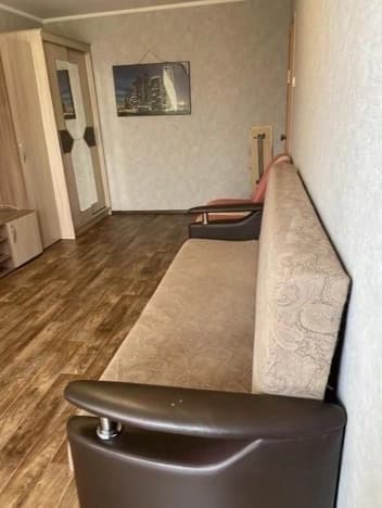 Купить однокомнатную квартиру с ремонтом в Микрорайоне 17-й в Кемерове. Вариант № 2189893, 1, площадь - квм, цена 4000000 рублей