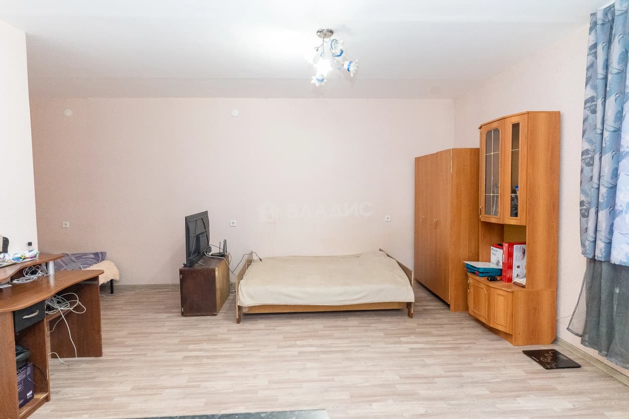Photo 10