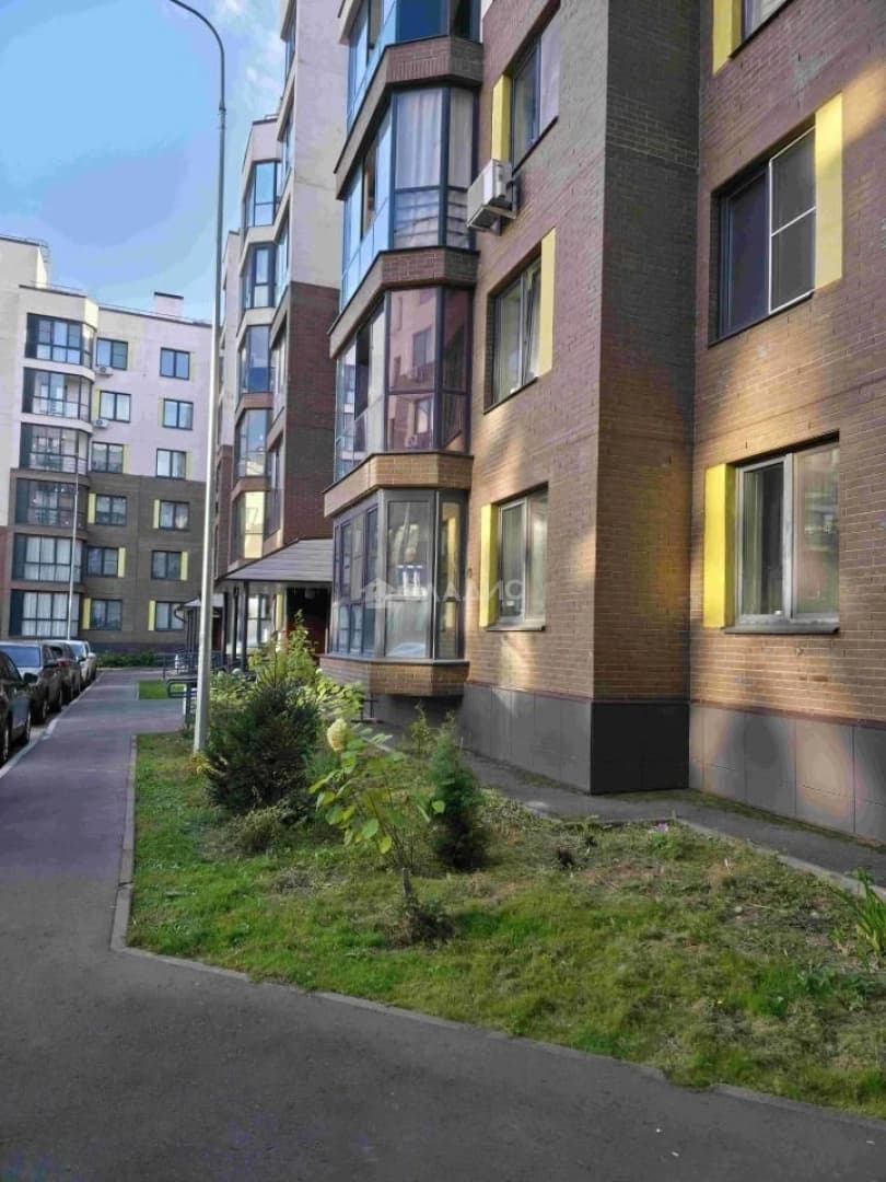 Photo 12