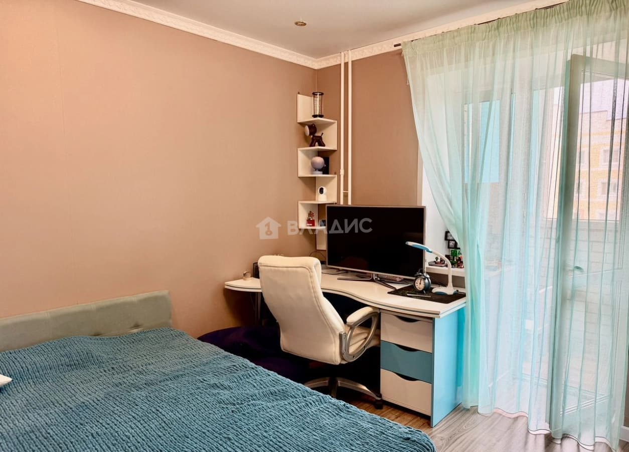 Photo 6