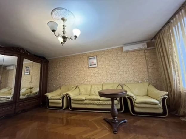 Купить двухкомнатную квартиру на улице Братская в Москве. Вариант № 2278047, 1, площадь - квм, цена 25800000 рублей