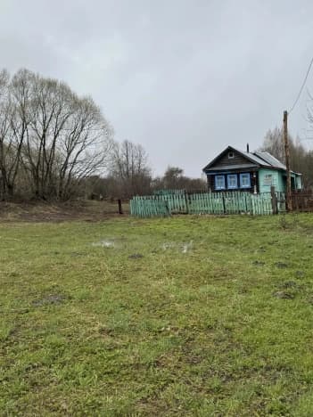 Купить дом в Деревне Нежитине в Суздальском Муниципальном Округе на улице Слободской переулок, деревня Нежитино в Владимирской области. Вариант № 2174032, 1, площадь - квм, цена 900000 рублей