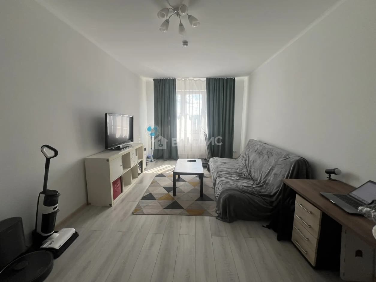 Photo 3