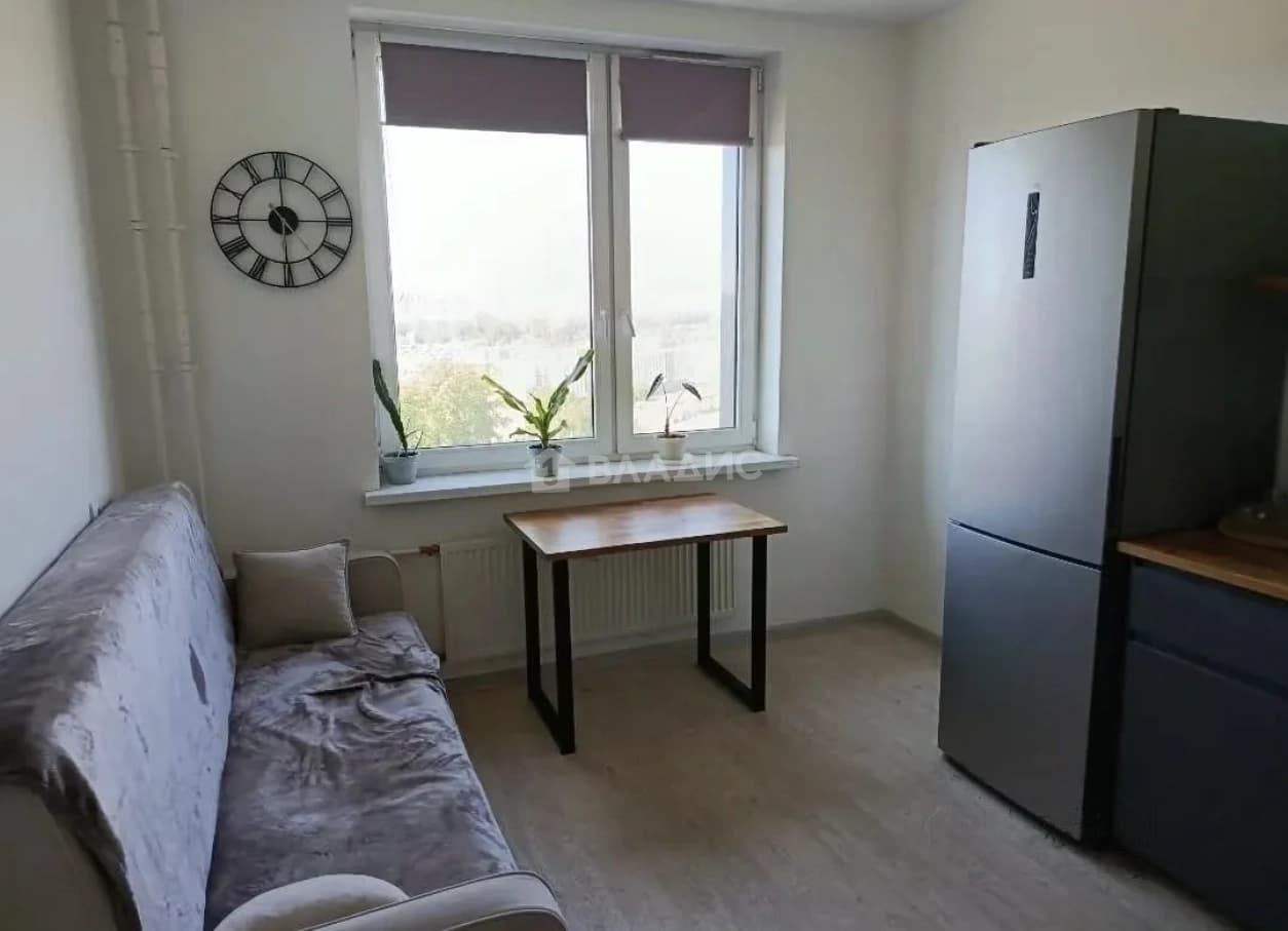 Photo 6