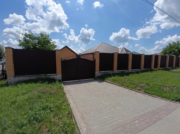 Купить дом в ИЖС в Белгороде. Вариант № 2229788, 0, площадь - квм, цена 10490000 рублей