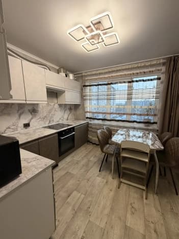 Купить квартиру площадью 100 кв.м на вторичке в Алтайском крае. Вариант № 2052916, 0, площадь - квм, цена 6499000 рублей