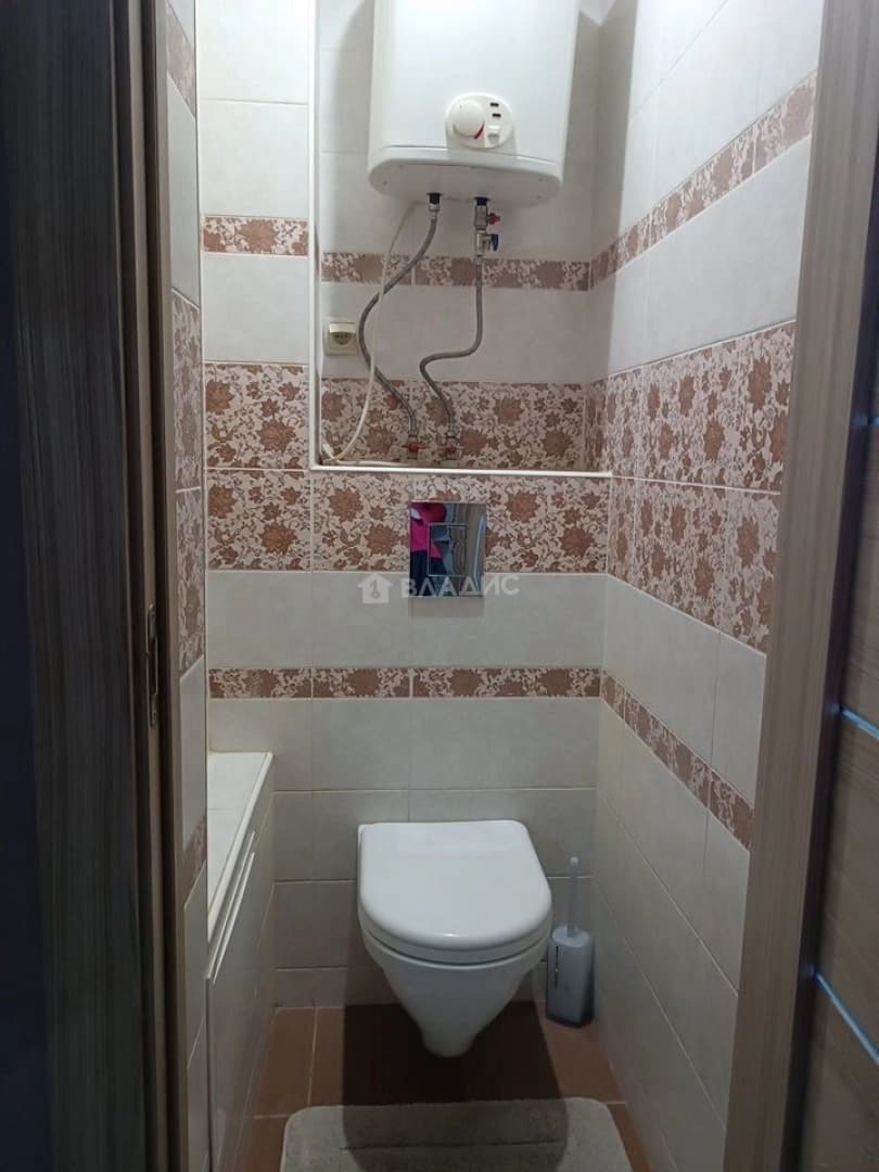 Photo 9