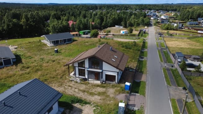 Купить дом в Микрорайоне Петрова Дача, городской посёлок имени Свердлова в Ленинградской области. Вариант № 2297476, 0, площадь - квм, цена 25000000 рублей