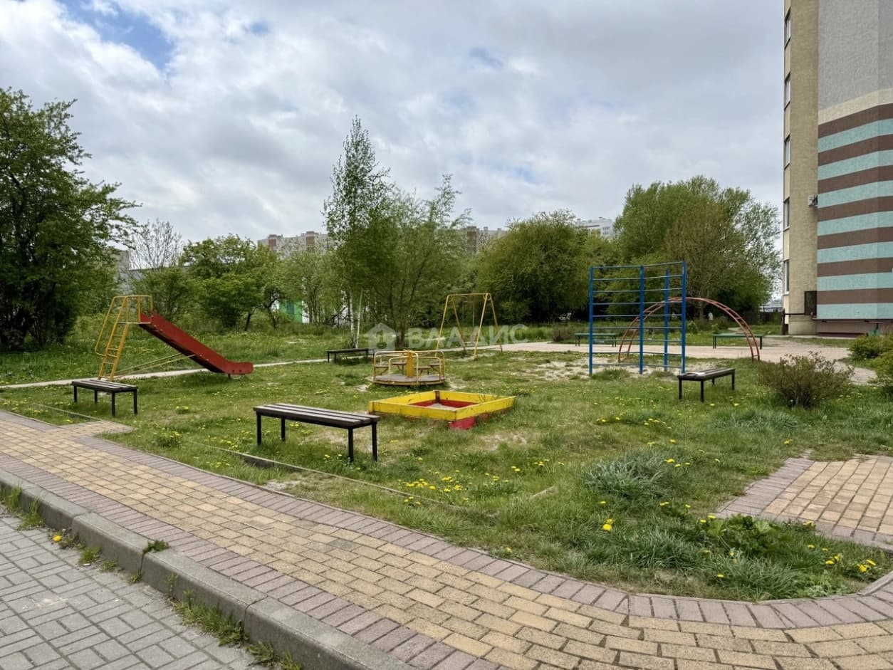Photo 24