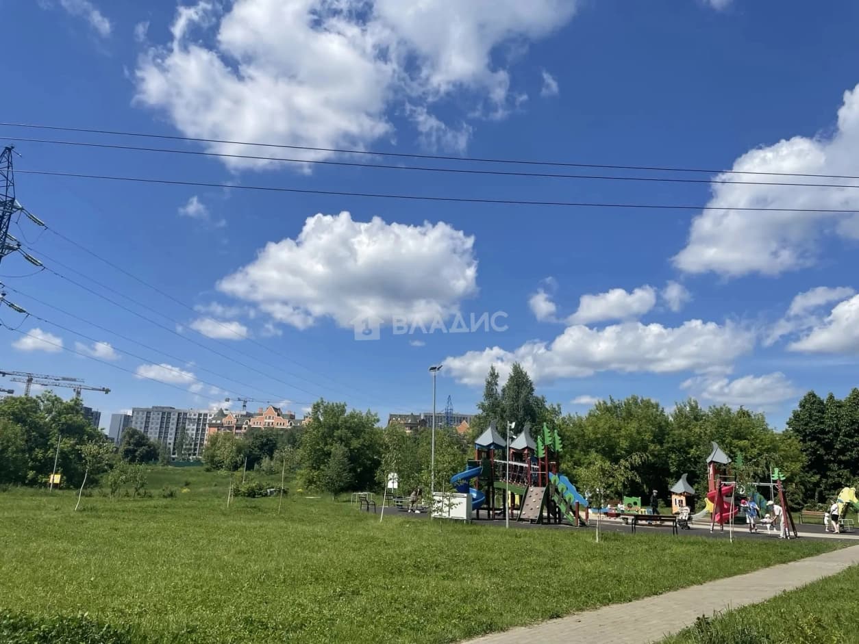Photo 24