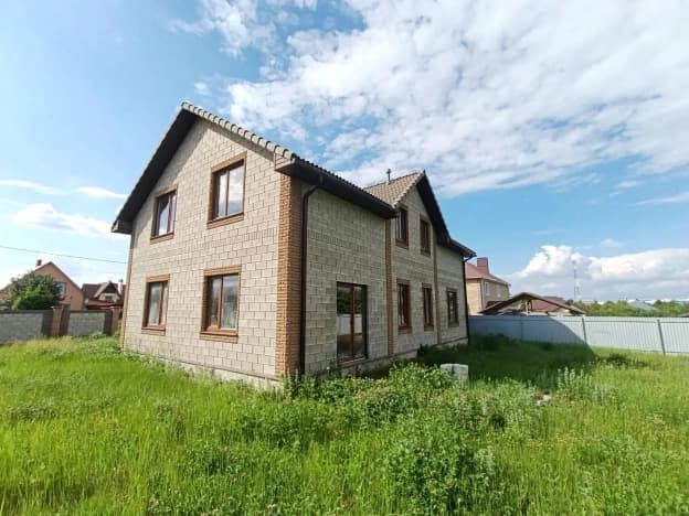 Купить дом на улице Никиты Кононенко в Белгороде. Вариант № 2206728, 1, площадь - квм, цена 5300000 рублей