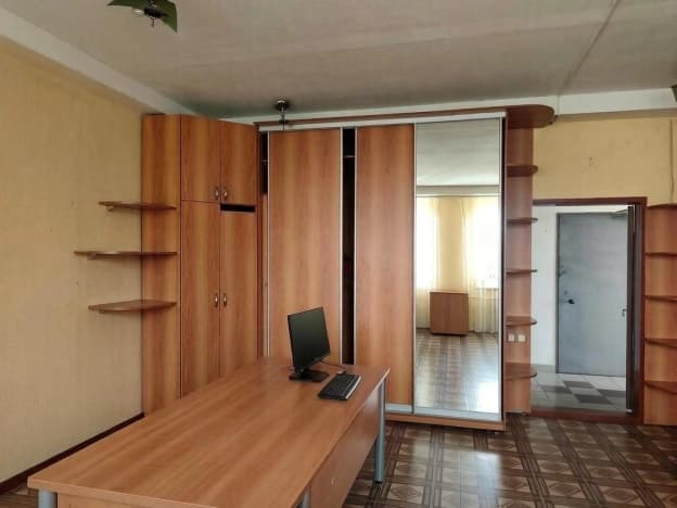 Купить коммерческую недвижимость в Омске. Вариант № 2218404, 0, площадь - квм, цена 2990000 рублей