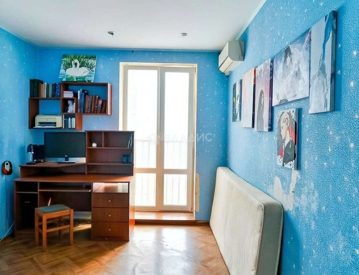 Photo 4