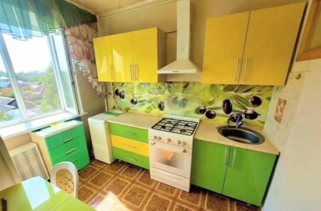 Купить квартиру площадью 50 кв.м в Ейске. Вариант № 2273317, 1, площадь - квм, цена 6150000 рублей