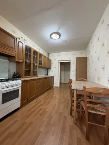 Купить квартиру в Микрорайоне Сосновое предместье, посёлок Кувшиново в Вологодской области. Вариант № 2250482, 1, площадь - квм, цена 10000000 рублей
