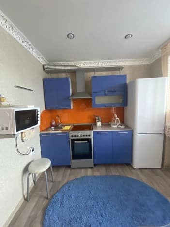 Снять квартиру в Микрорайоне 7А, Тобольск в Тобольске. Вариант № 747647, 1, площадь - квм, цена 30000 рублей