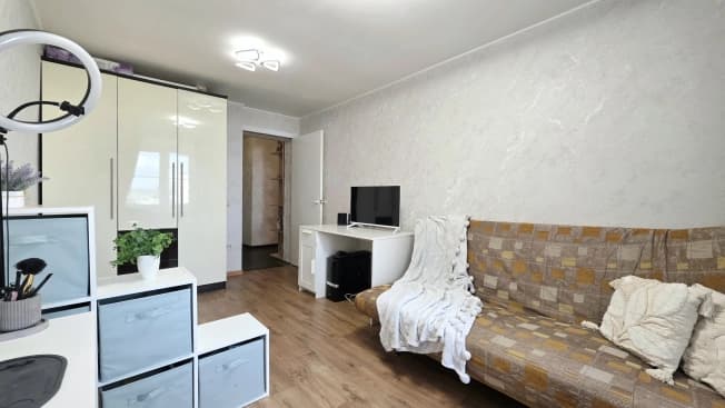 Купить квартиру с ремонтом в Микрорайоне 10-й в Липецке. Вариант № 2297355, 0, площадь - квм, цена 7900000 рублей