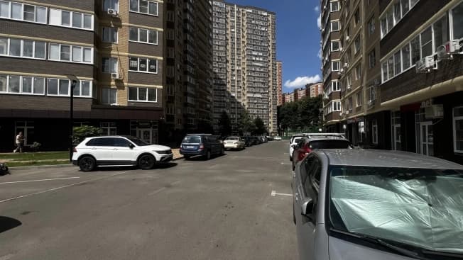 Снять коммерческую недвижимость в Краснодаре. Вариант № 2265574, 1, площадь - квм, цена 50000 рублей