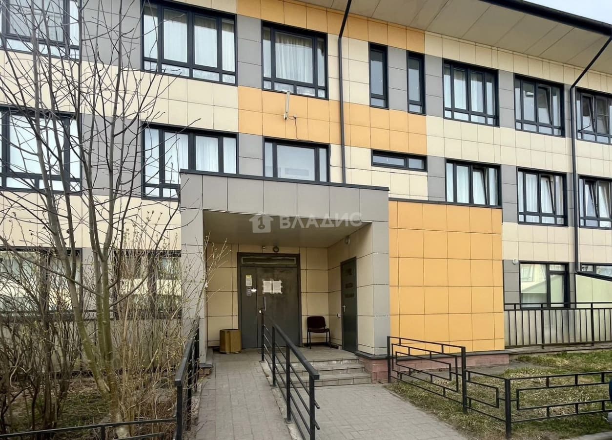 Photo 18