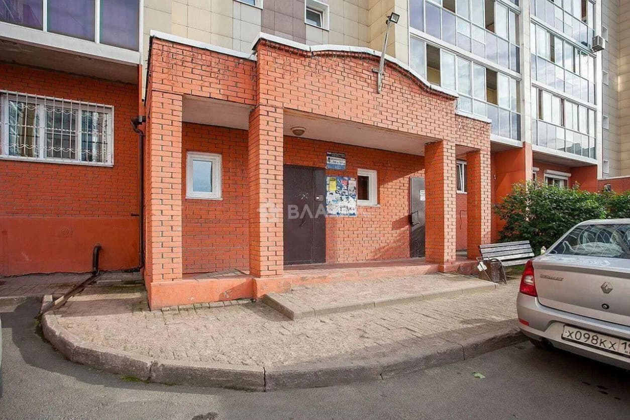 Photo 18