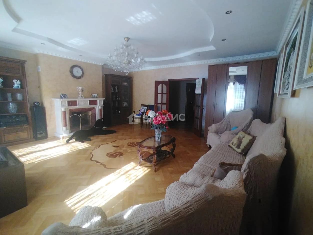 Photo 19