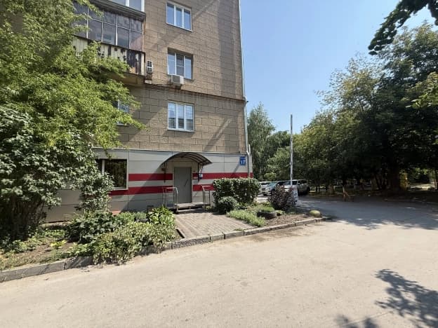 Снять коммерческую недвижимость в Новосибирске. Вариант № 2263271, 1, площадь - квм, цена 99000 рублей