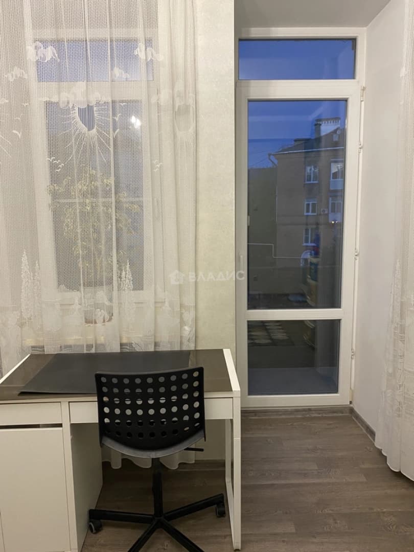 Photo 18