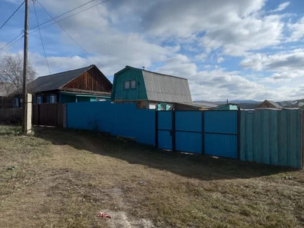 Купить дачу в Иркутском районе в Иркутской области. Вариант № 2137605, 0, площадь - квм, цена 1100000 рублей