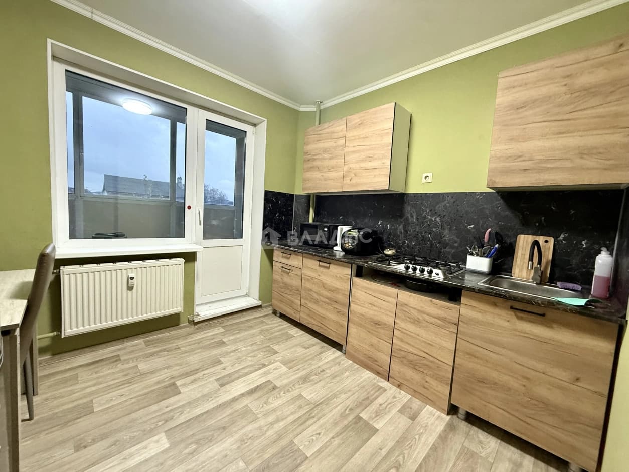 Photo 6
