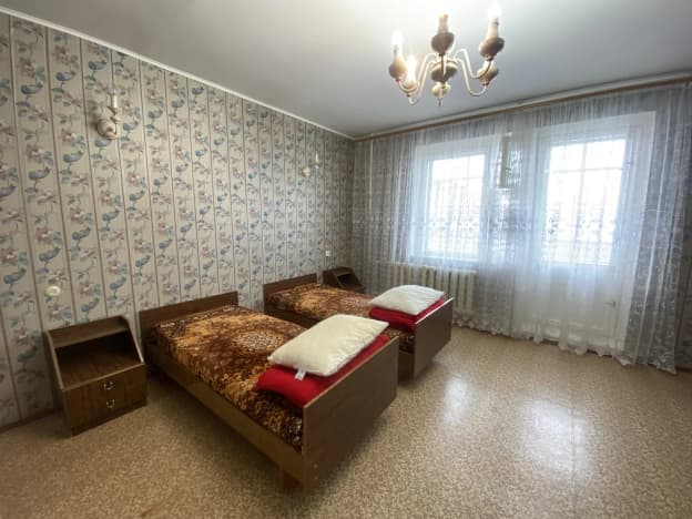 Снять квартиру в Микрорайоне 9-й, Тобольск в Тобольске. Вариант № 1387462, 0, площадь - квм, цена 55000 рублей