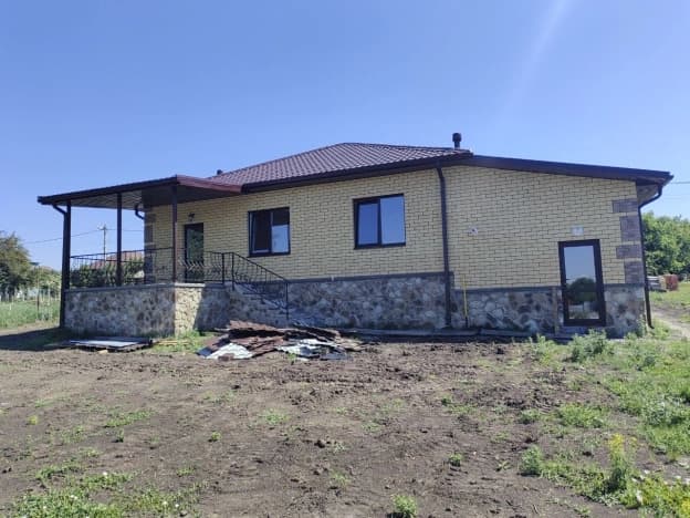 Купить дом на улице Никиты Кононенко в Белгороде. Вариант № 2211443, 1, площадь - квм, цена 10000000 рублей