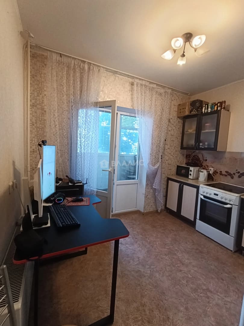 Photo 9