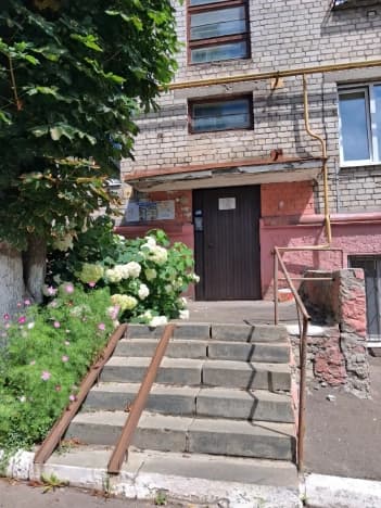 Купить двухкомнатную квартиру в Посёлоке Городского Типе Товаркове в Дзержинском Муниципальном Округе на улице Центральная , посёлок городского типа Товарково в Калужской области. Вариант № 2230788, 1, площадь - квм, цена 4000000 рублей
