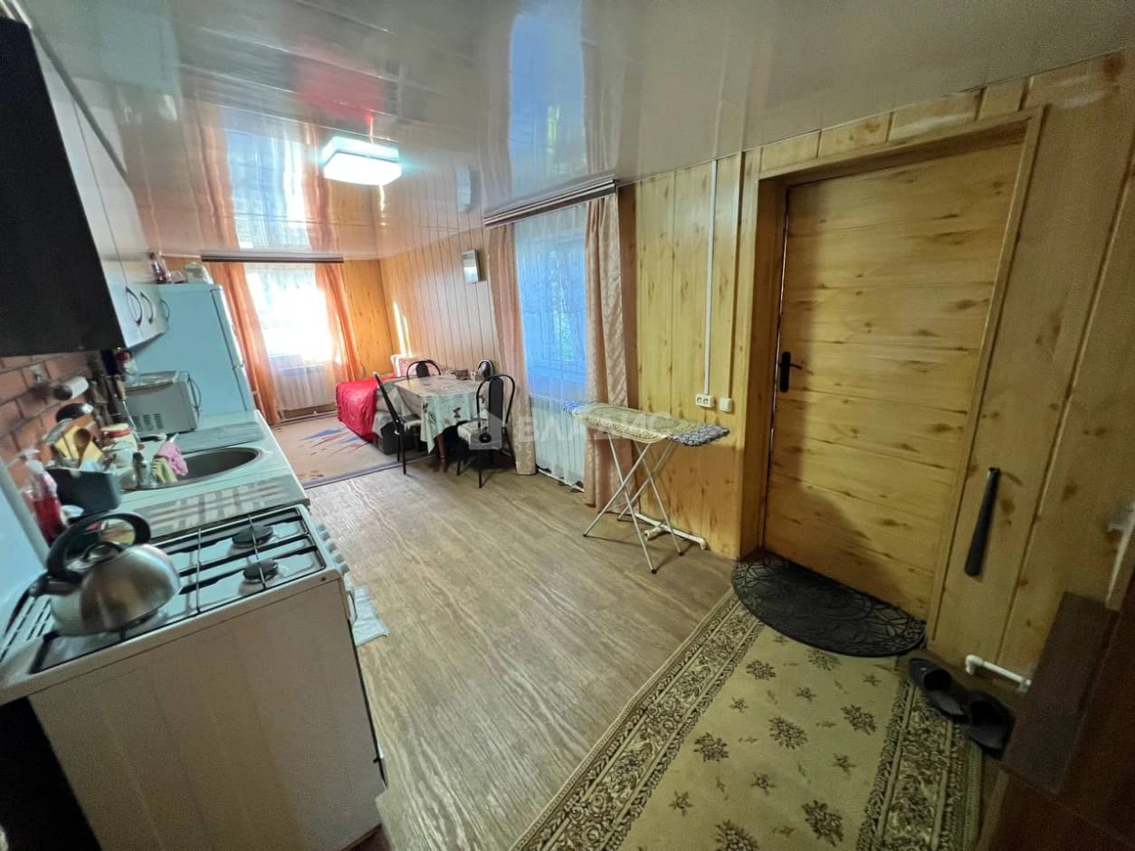 Photo 18