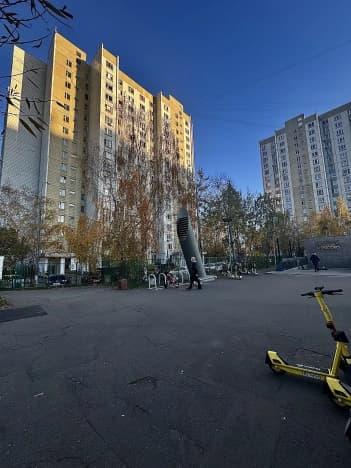 Купить трехкомнатную квартиру на 1 этаже на вторичке в Москве. Вариант № 2402506, 0, площадь - квм, цена 18700000 рублей