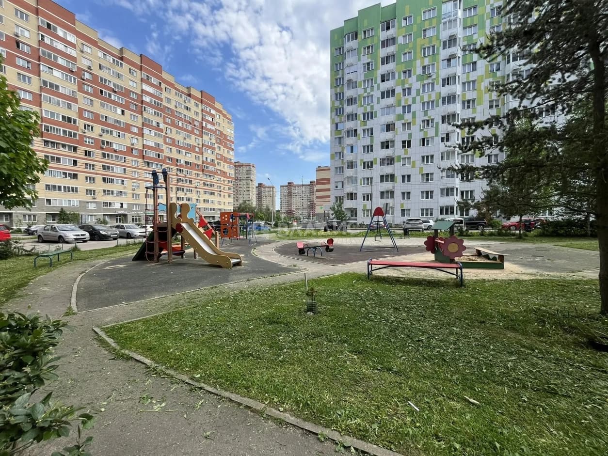 Photo 9
