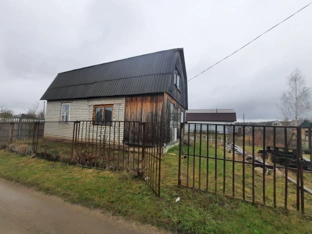 Купить дачу в районе Володарский в Брянской области. Вариант № 2157412, 0, площадь - квм, цена 1100000 рублей