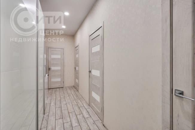Купить дом на улице Тиханкина в Воронеже. Вариант № 2350898, 0, площадь - квм, цена 13500000 рублей