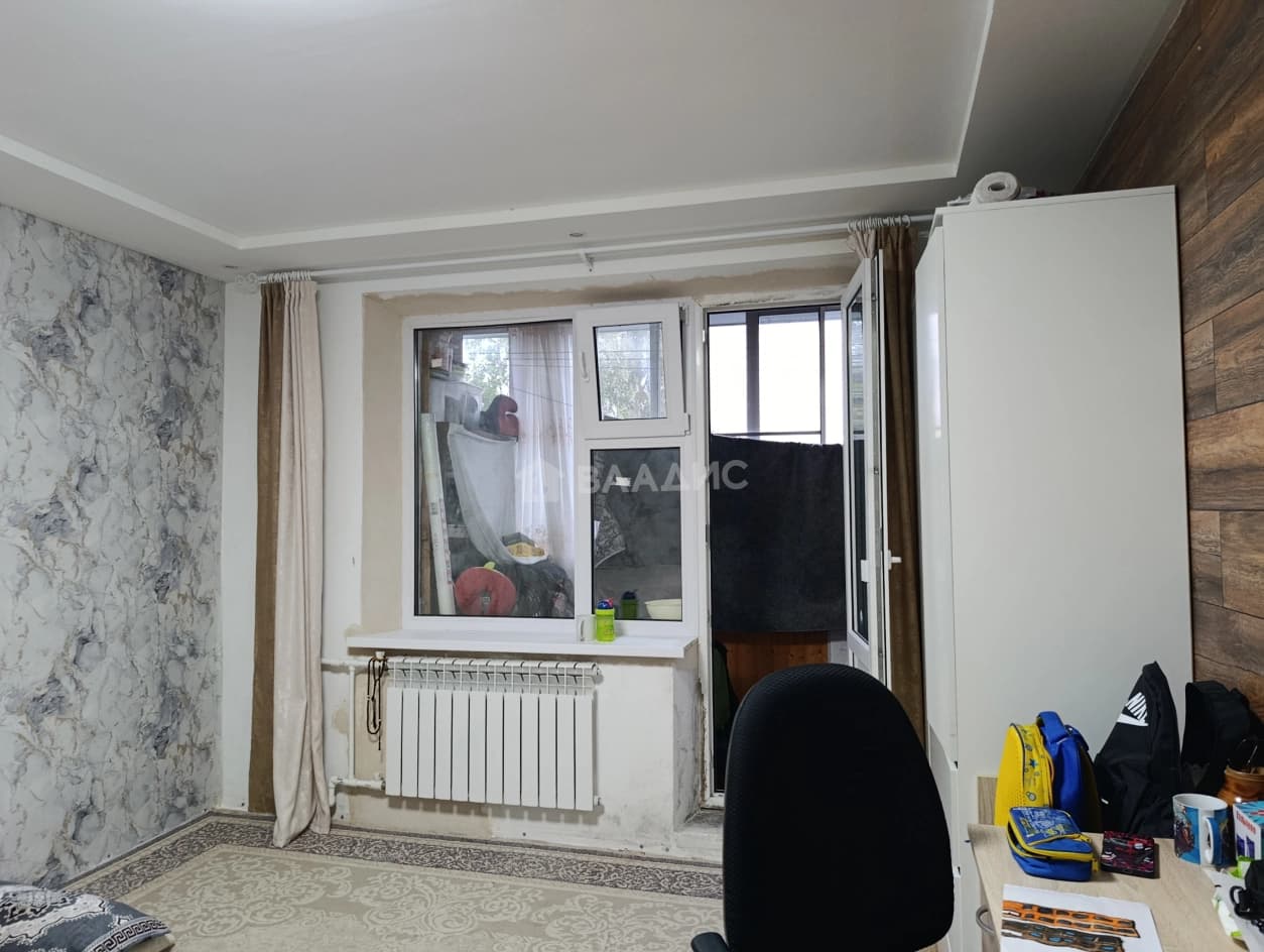 Photo 6